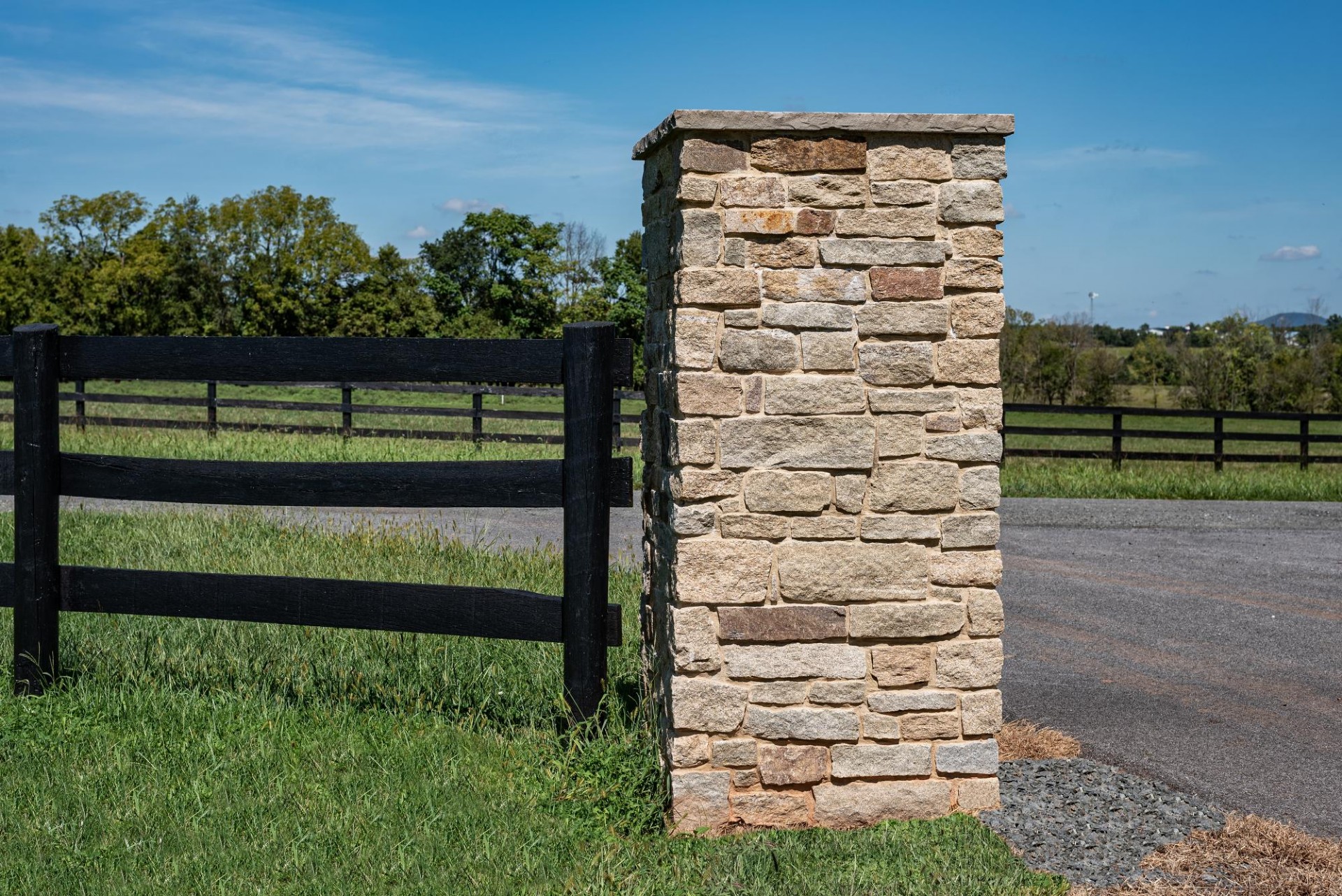 Old World Veneer | Nesbit's Landscape Supply