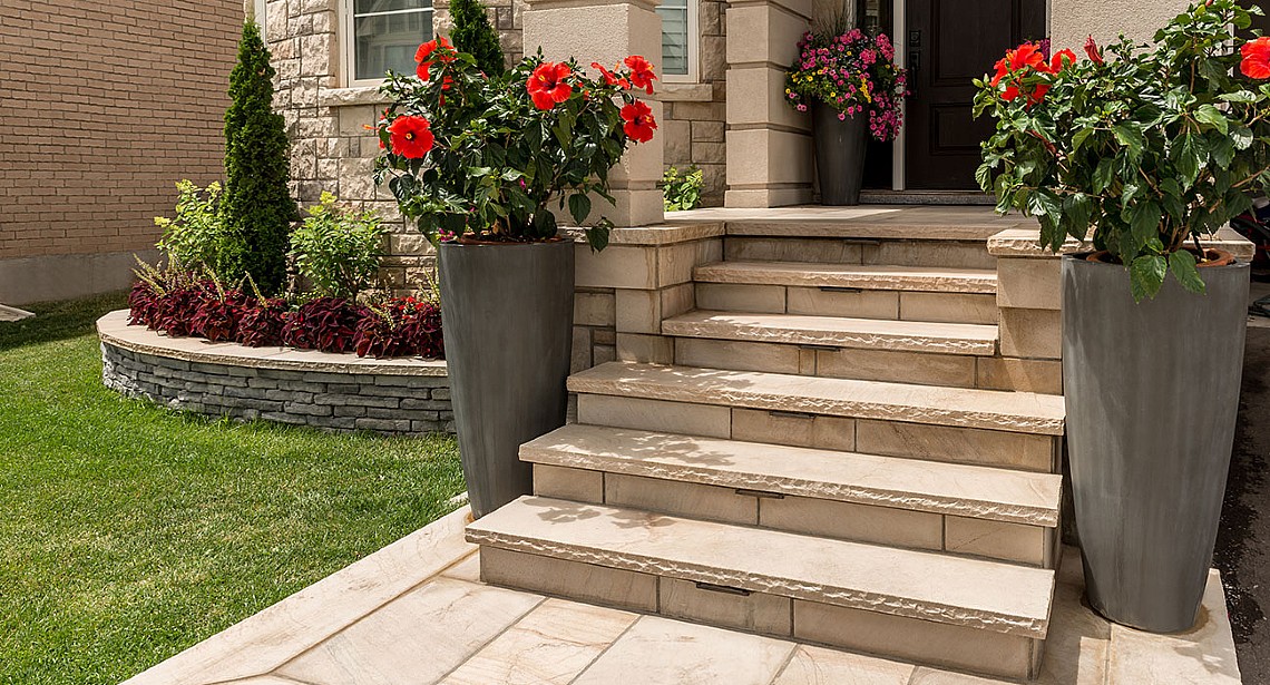 Unilock Sandstone Nesbit's Landscape Supply