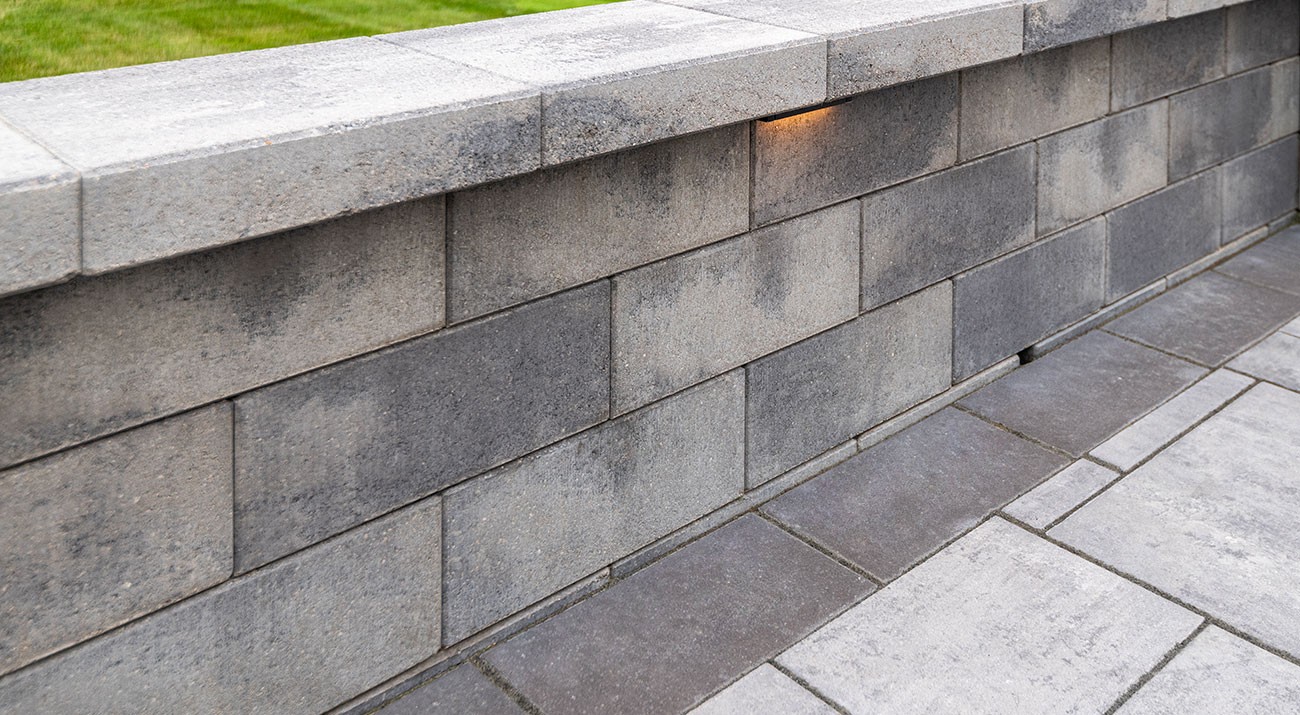 【pisaro】 Unilock Pisa Smooth XL | Nesbit's Landscape Supply