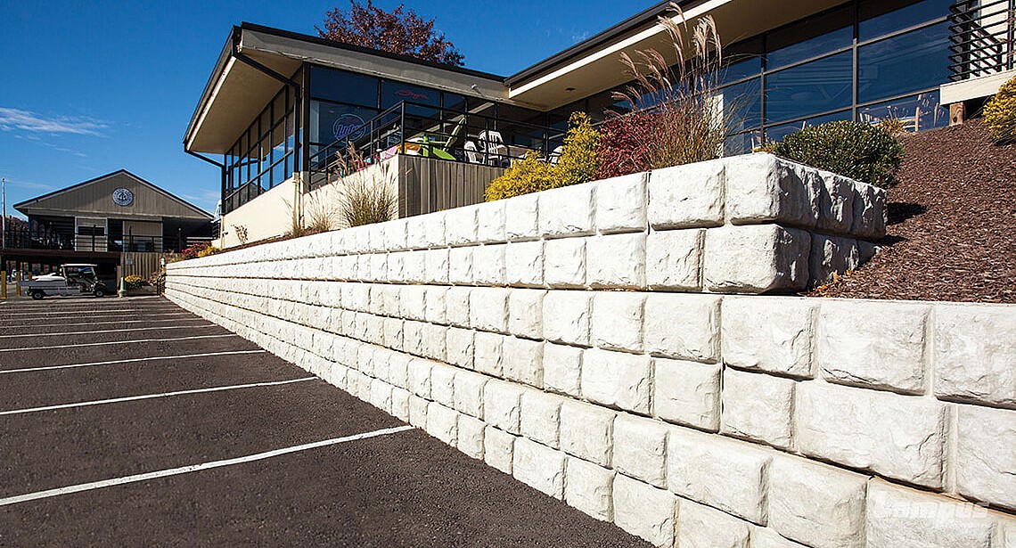 Series 2500 Nesbit's Landscape Supply