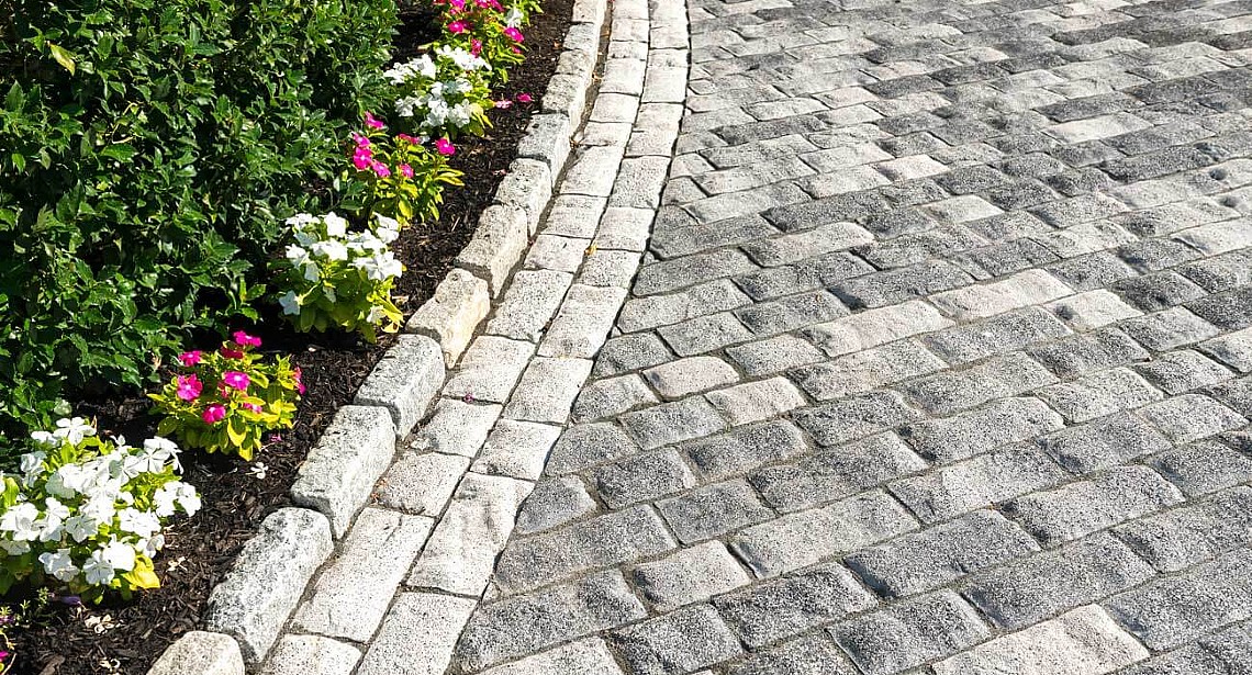 Unilock Tribeca Cobble Nesbit's Landscape Supply